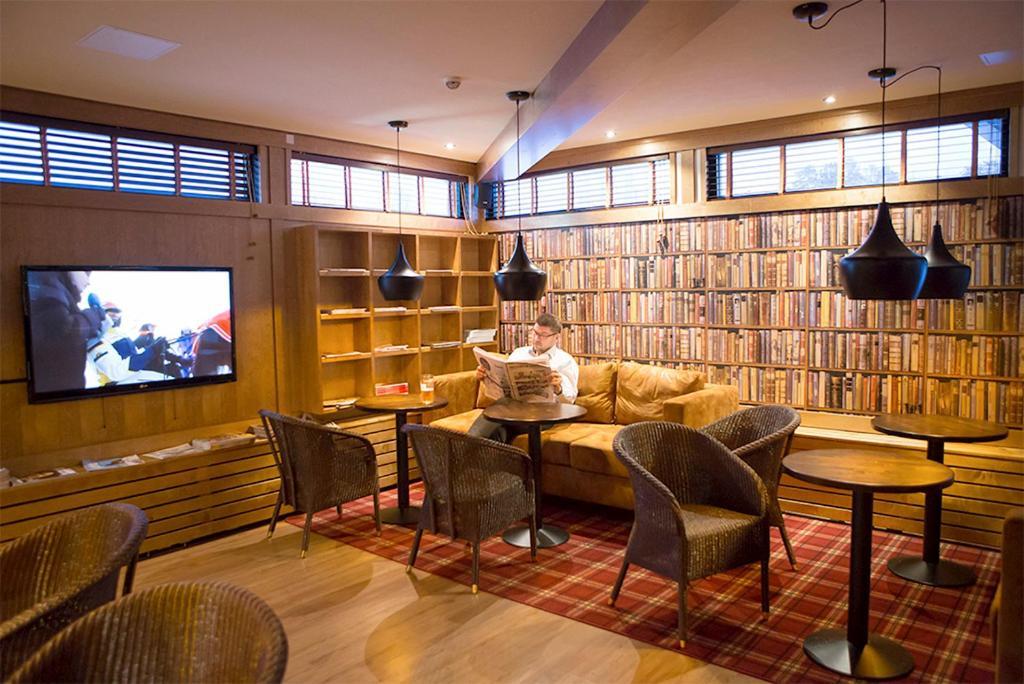 Finlandia Hotel Isovalkeinen กัวปิโอ ภายนอก รูปภาพ