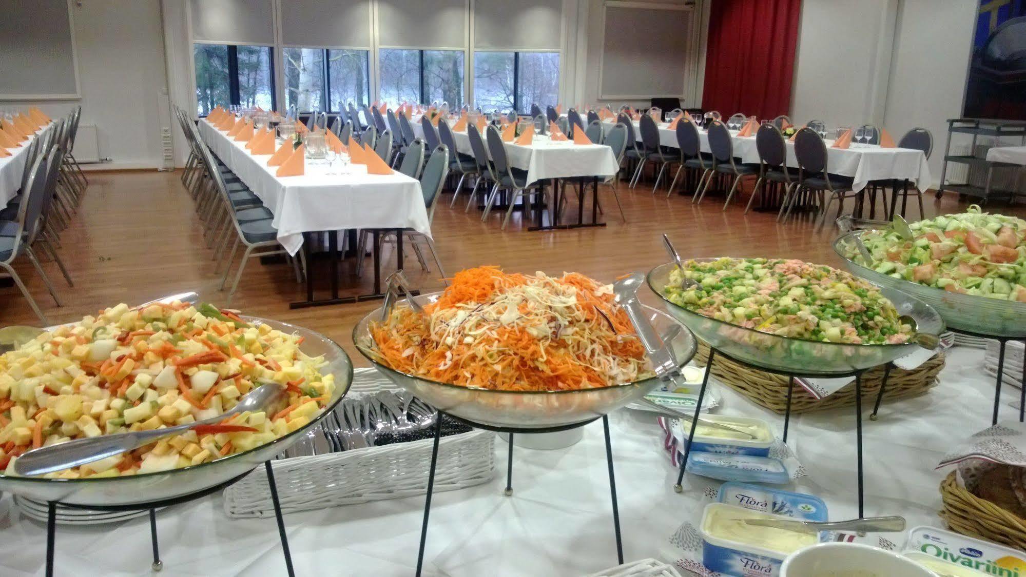 Finlandia Hotel Isovalkeinen กัวปิโอ ภายนอก รูปภาพ